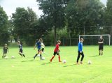 Eerste training SJO D.Z.C. '09/S.K.N.W.K. JO13-1 van het seizoen 2022-2023 (15/74)